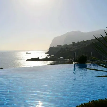 Formosa - Infinity Pool *