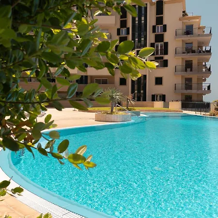 Formosa - Infinity Pool *